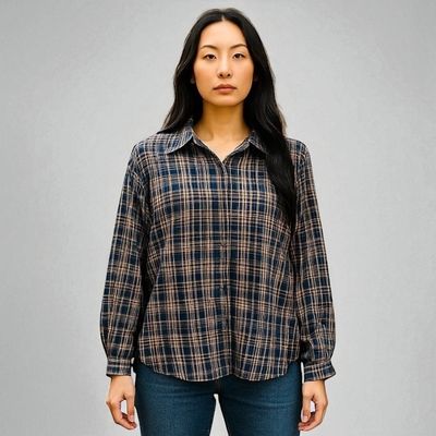 Camisa de manga larga de cuadritos UNIQLO Talla S (muy grande)