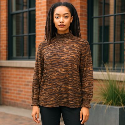**HOY** Blusa de manga larga estampado militar PERLA NERA Talla S