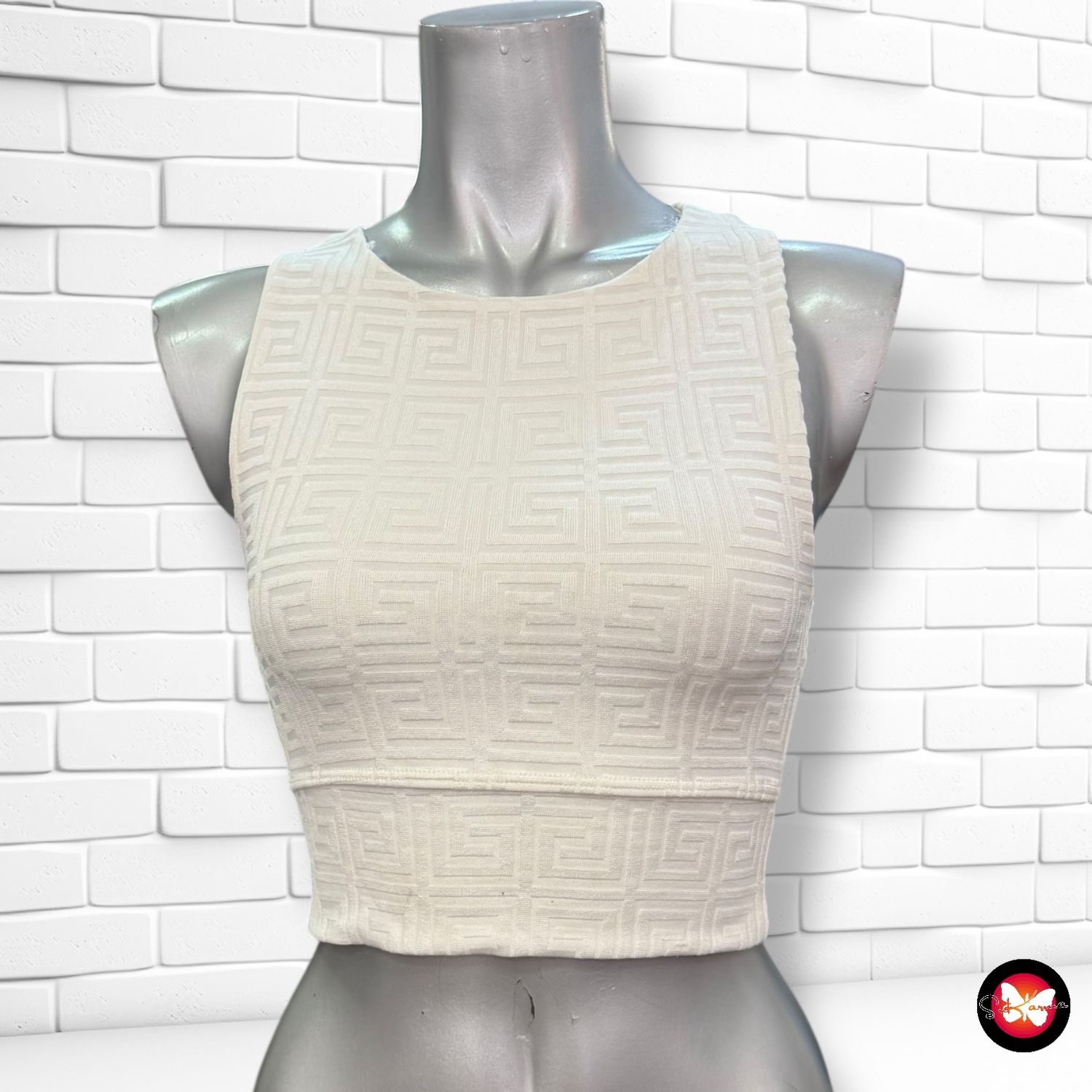 **HOY** Blusa cropped sin mangas Talla XS