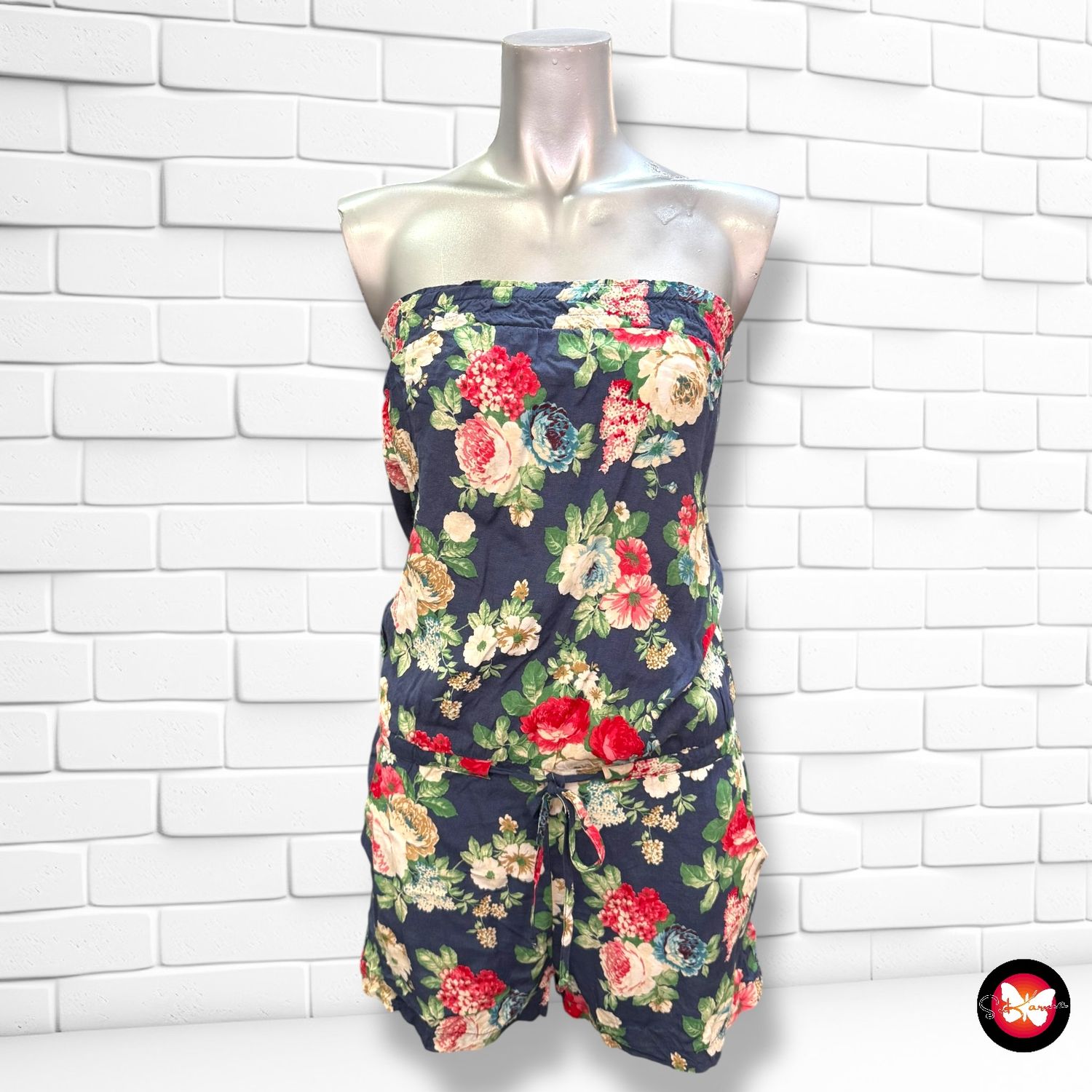 **HOY** Mono corto de flores ONLY Talla 34 (grande)