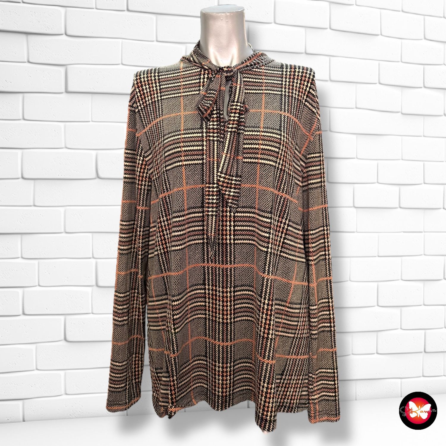 **HOY** Blusa de manga larga con lazada BATIDA Talla XL