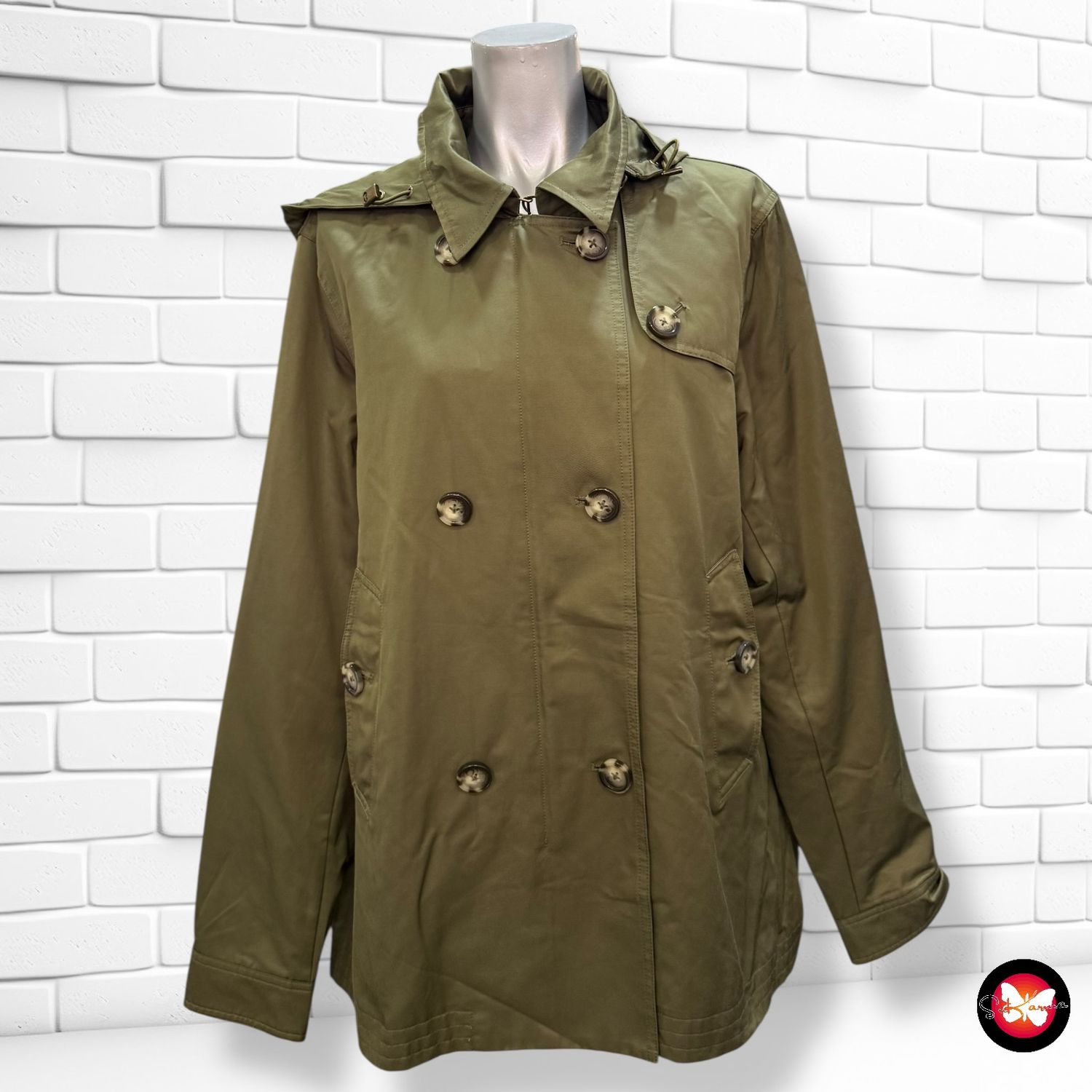 **HOY** Gabardina corta SARANDI Talla XL