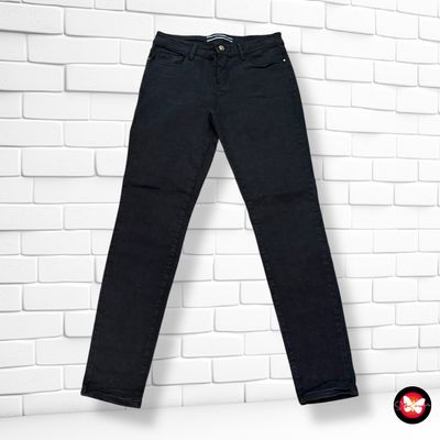 **HOY** Pantalón vaquero MASSIMO DUTTI Talla 38
