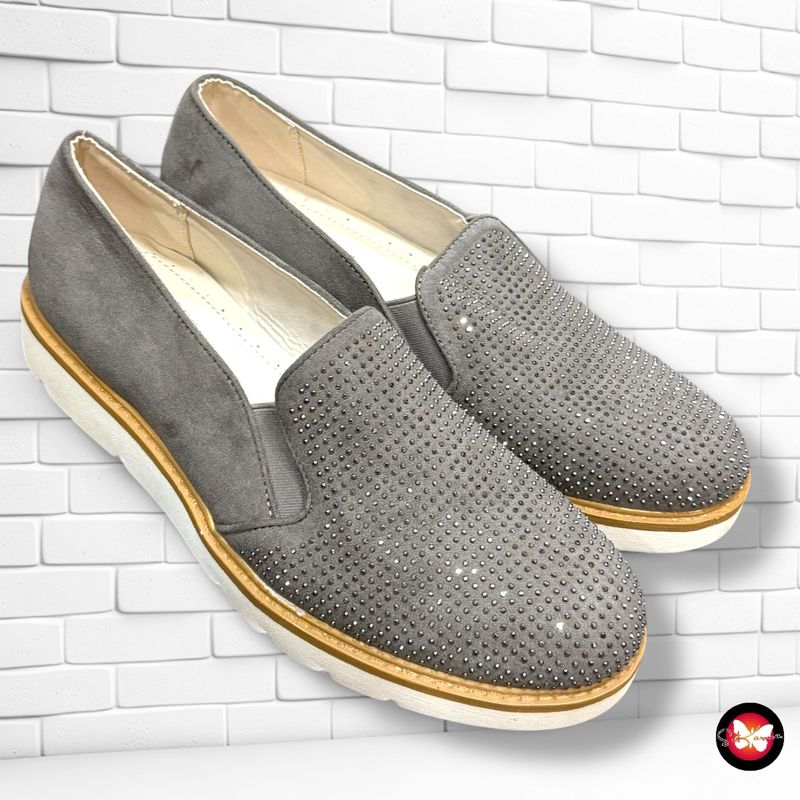 **HOY** Zapatos con brillos TREND ONE T40