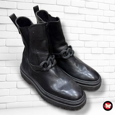**HOY** Botines con cadena COCO BELLO T41