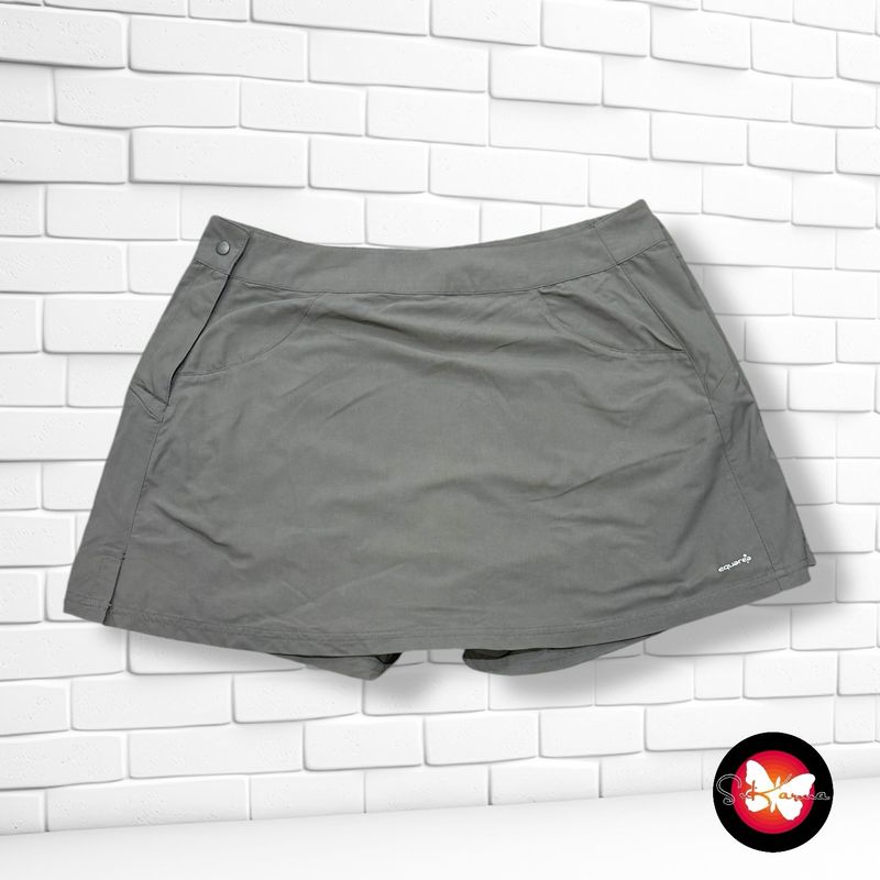 **HOY** Falda / short deportivos QUECHUA Talla 44