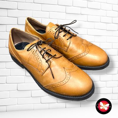 **HOY** Zapatos tipo oxford de piel con cordones T37