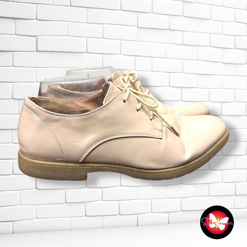 Zapatos acharolados con cordones BEL&amp;BO T40
