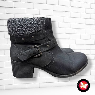 Botines con borreguito y correas T40