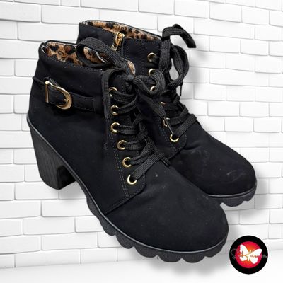 **HOY** Botines de tacón con cordones T36