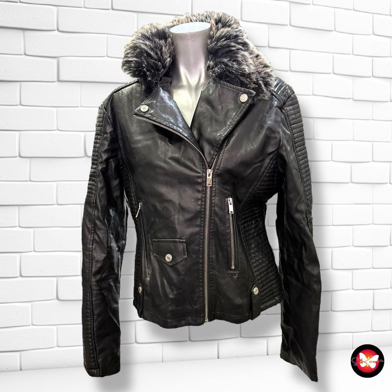 **HOY** Cazadora biker de piel sintética con pelo Talla XL (pequeña)
