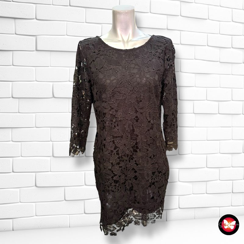 **HOY** Vestido de noche de encaje y espada abierta PULL&amp;BEAR Talla M
