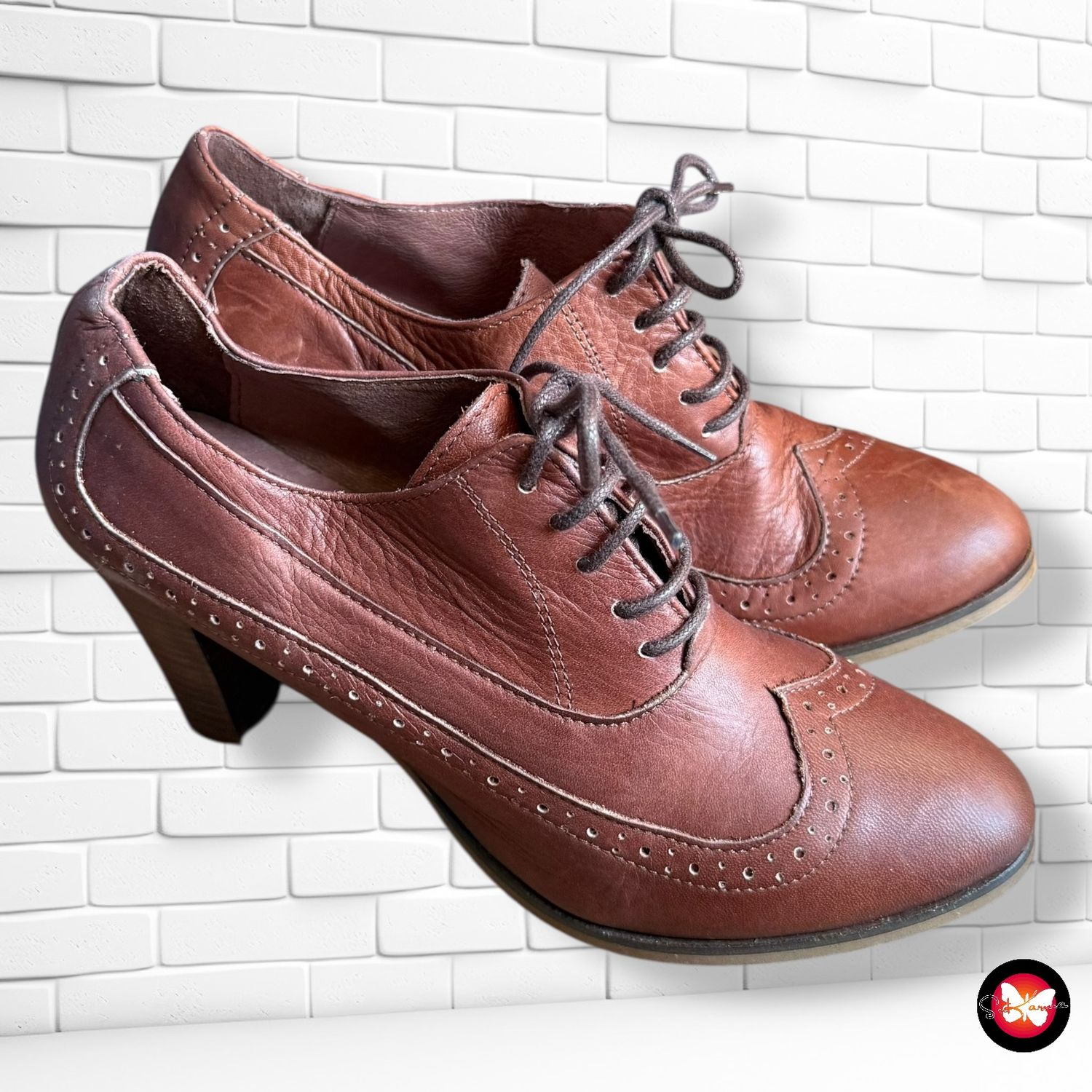 **HOY** Zapatos de tacón de piel SACHA ESSENTIALS T39