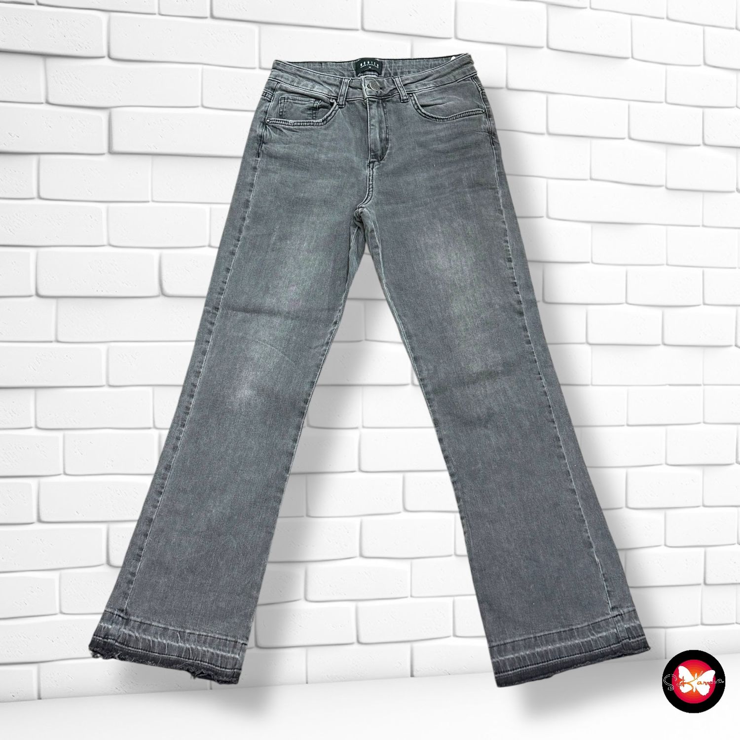 Pantalón vaquero MOHITO Talla 38 (pequeña)