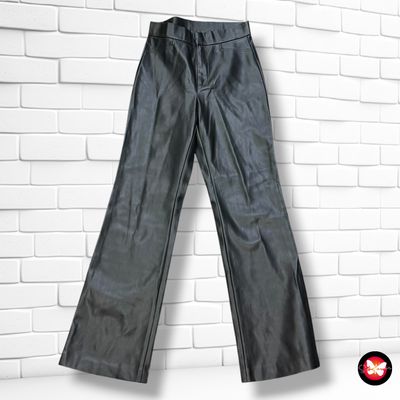 Pantalón de piel sintética STRADIVARIUS Talla 34
