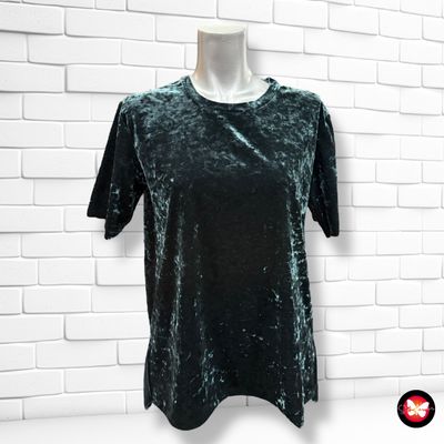**HOY** Blusa de manga corta de terciopelo BERSHKA Talla L