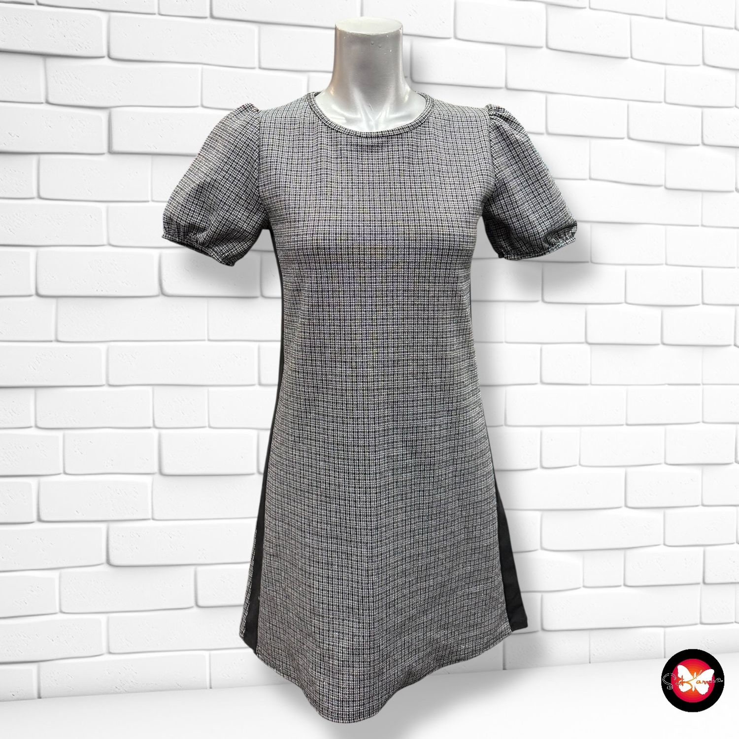 **HOY** Vestido de mangas cortas abullonadas TISSAIA Talla XXS