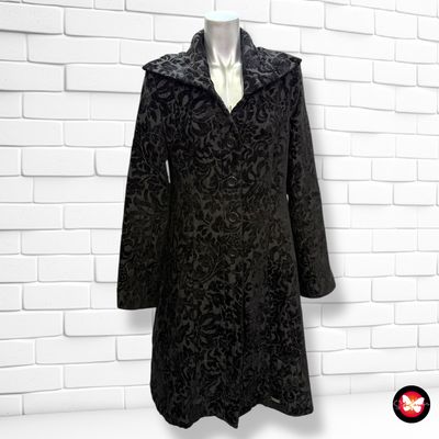 **HOY** Abrigo DESIGUAL Talla 40