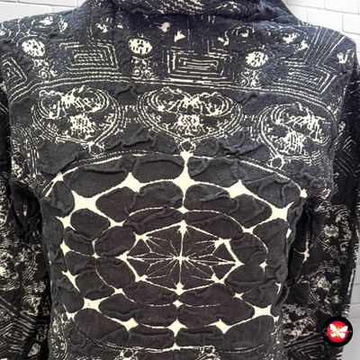 **HOY** Jersey de manga larga con relieve DESIGUAL Talla M