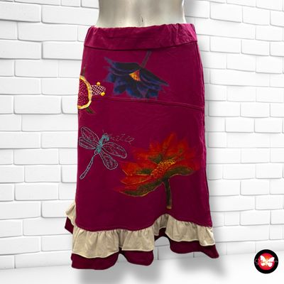 **HOY** Falda con bordados Talla M