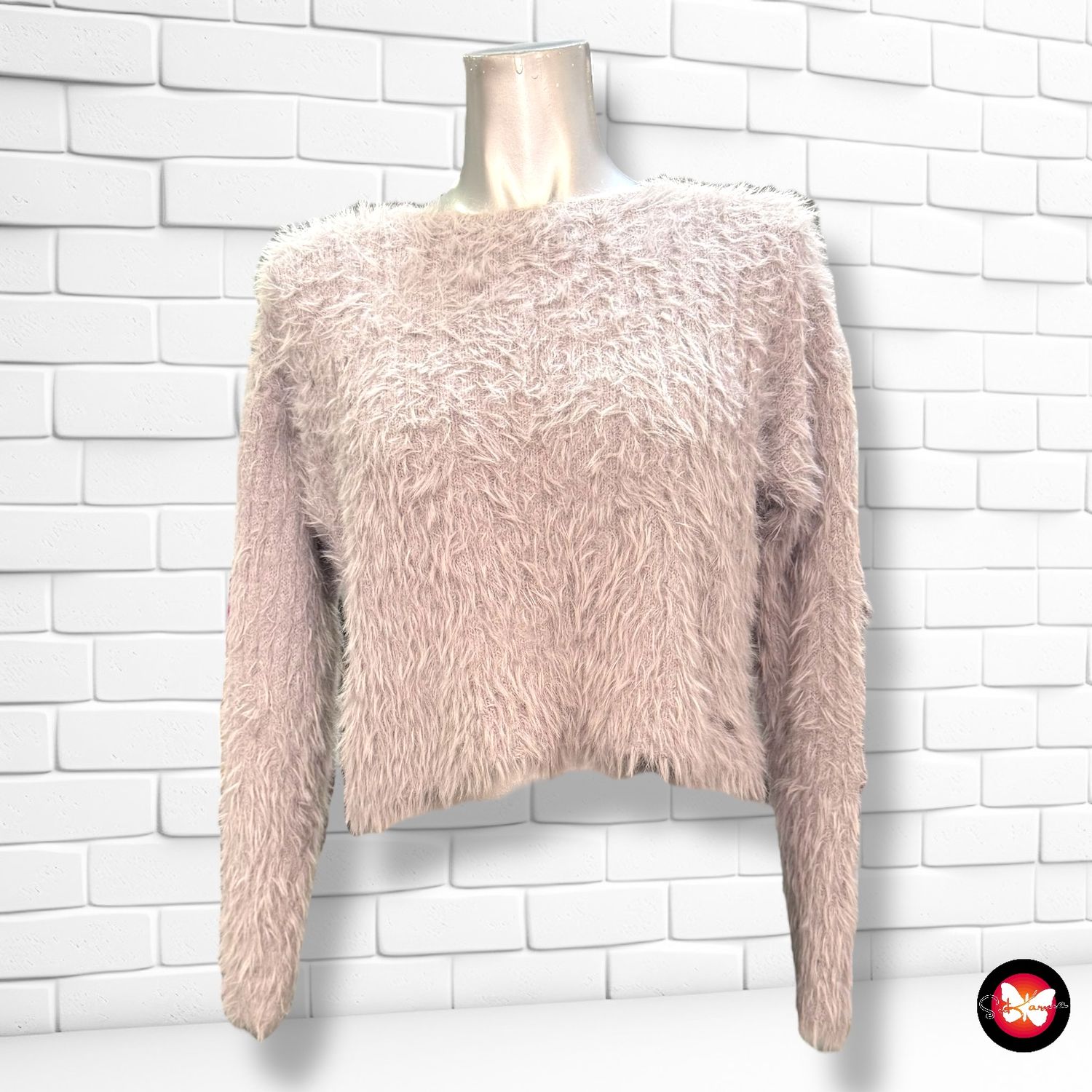 **HOY** Jersey de manga larga cropped peludito PULL&amp;BEAR Talla XS