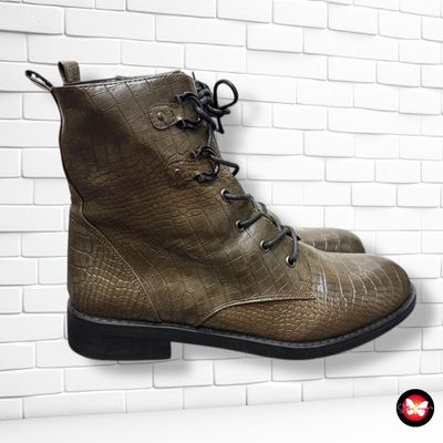 **HOY** Botines militares efecto serpiente T39