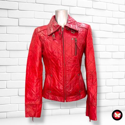 **HOY** Cazadora de piel BERSHKA Talla S