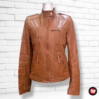 **HOY** Cazadora de piel BERSHKA Talla M