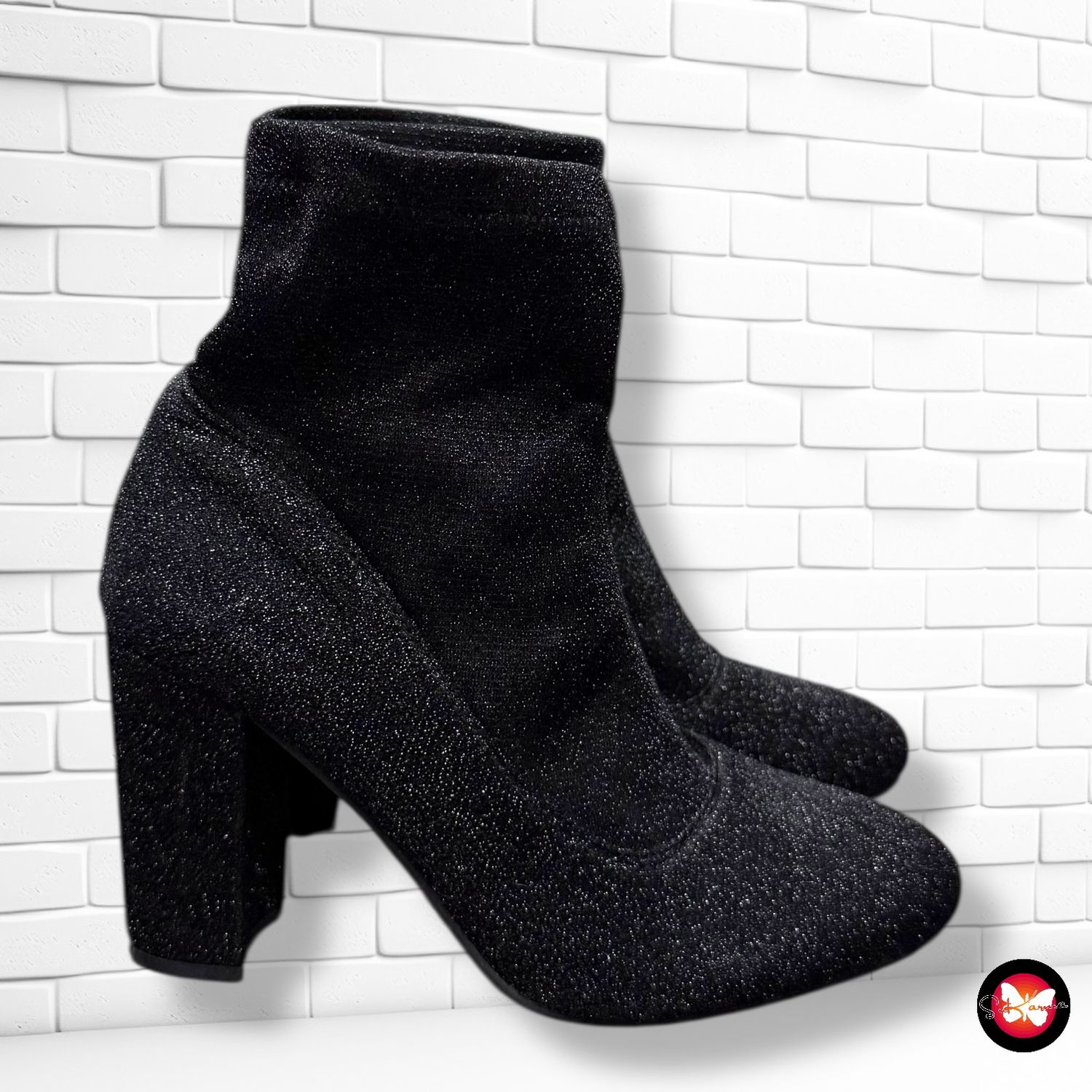 **HOY** Botines de noche de punto con lurex T39