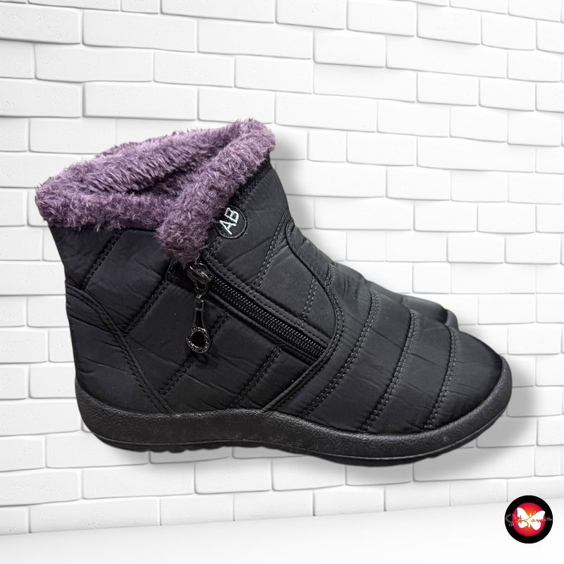 **HOY** Botines acolchados con pelito T38