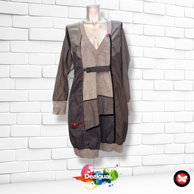 **HOY** Vestido patchwork DESIGUAL Talla 42