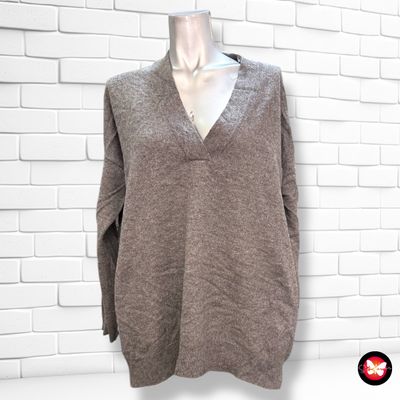 **HOY** Jersey de media manga y cuello “V” YESSICA Talla XL
