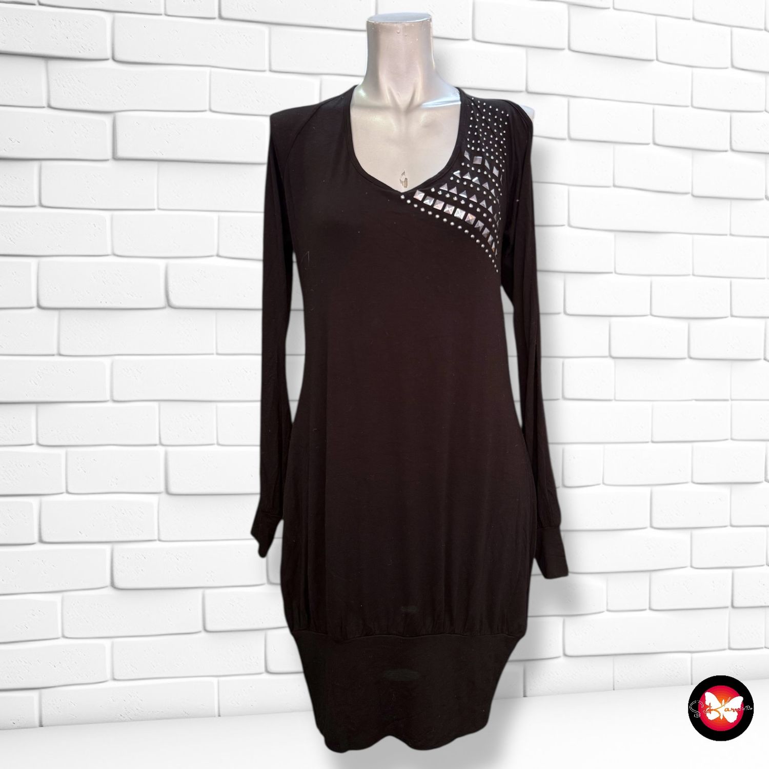 Vestido con hombro al aire OKAY Talla M