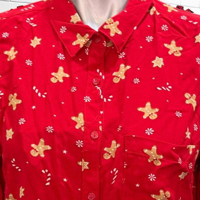 **HOY** Camisa Navideña SINSAY Talla S