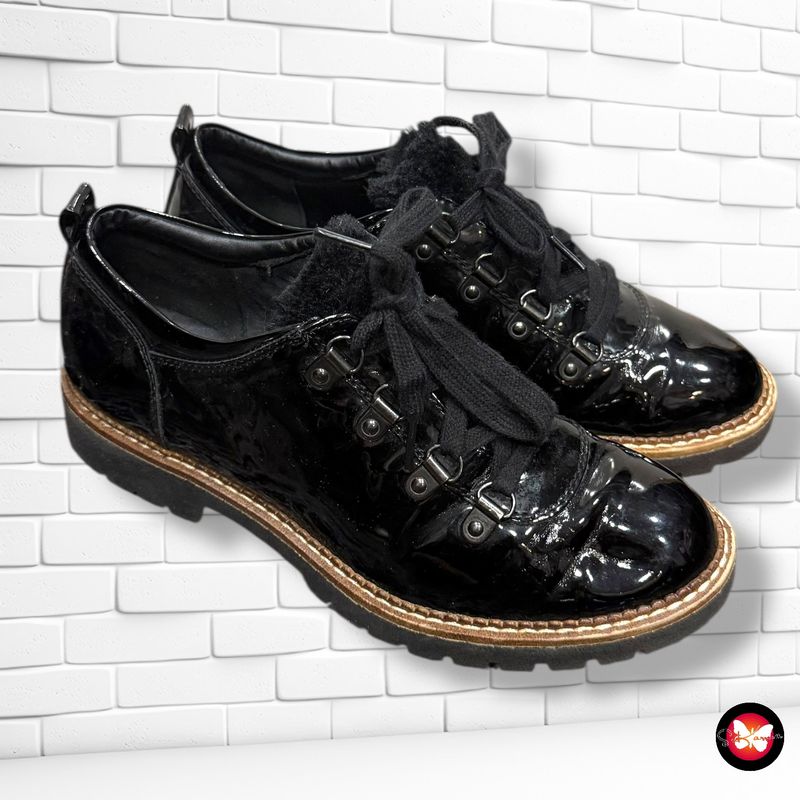 Zapatos acharolados T38