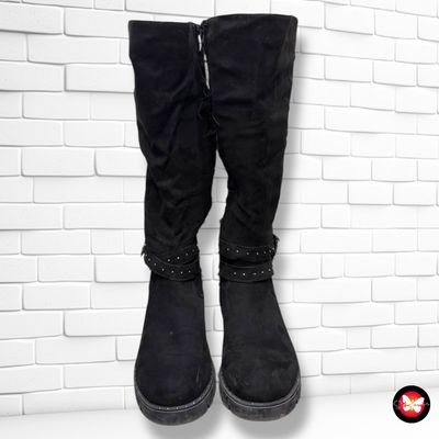 **HOY** Botas de caña alta con correas T40