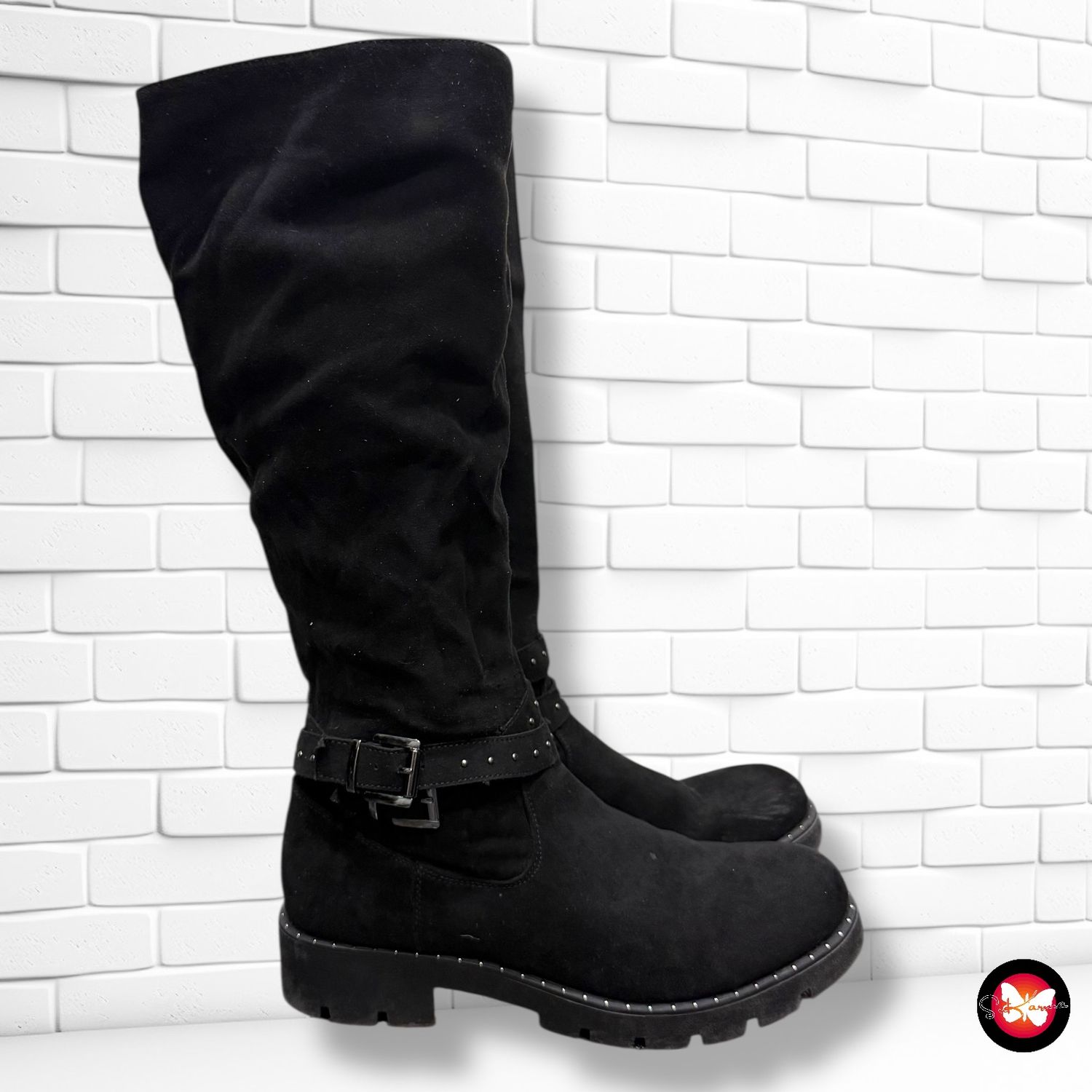 **HOY** Botas de caña alta con correas T40