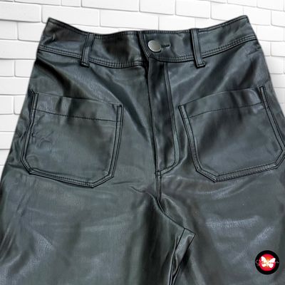 Pantalón de piel sintética ZARA Talla XS