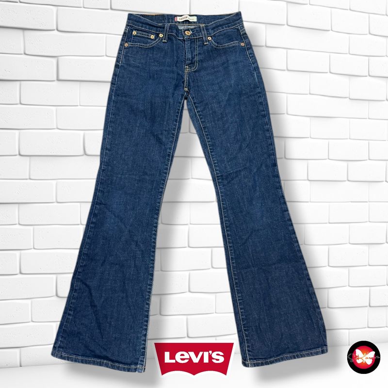 **HOY** Pantalón vaquero LEVI’S 10529 BOOTCUT Talla S/M (W27 L32)