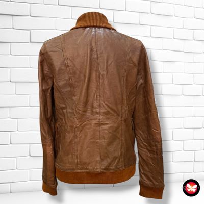 **HOY** Chaqueta de piel PULL&amp;BEAR Talla L (pequeña)