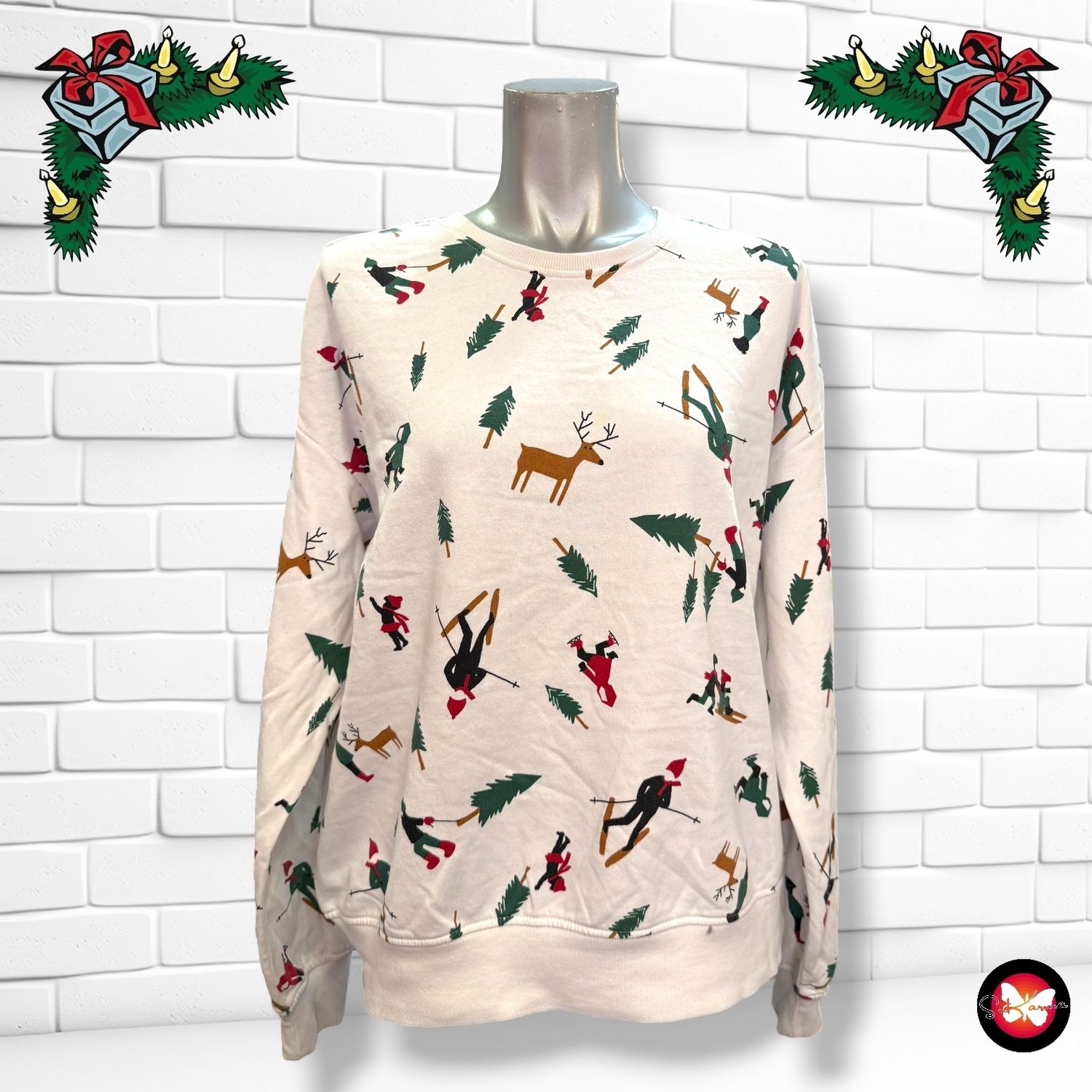 **HOY** Sudadera Navideña “ESQUIADORES” Talla S