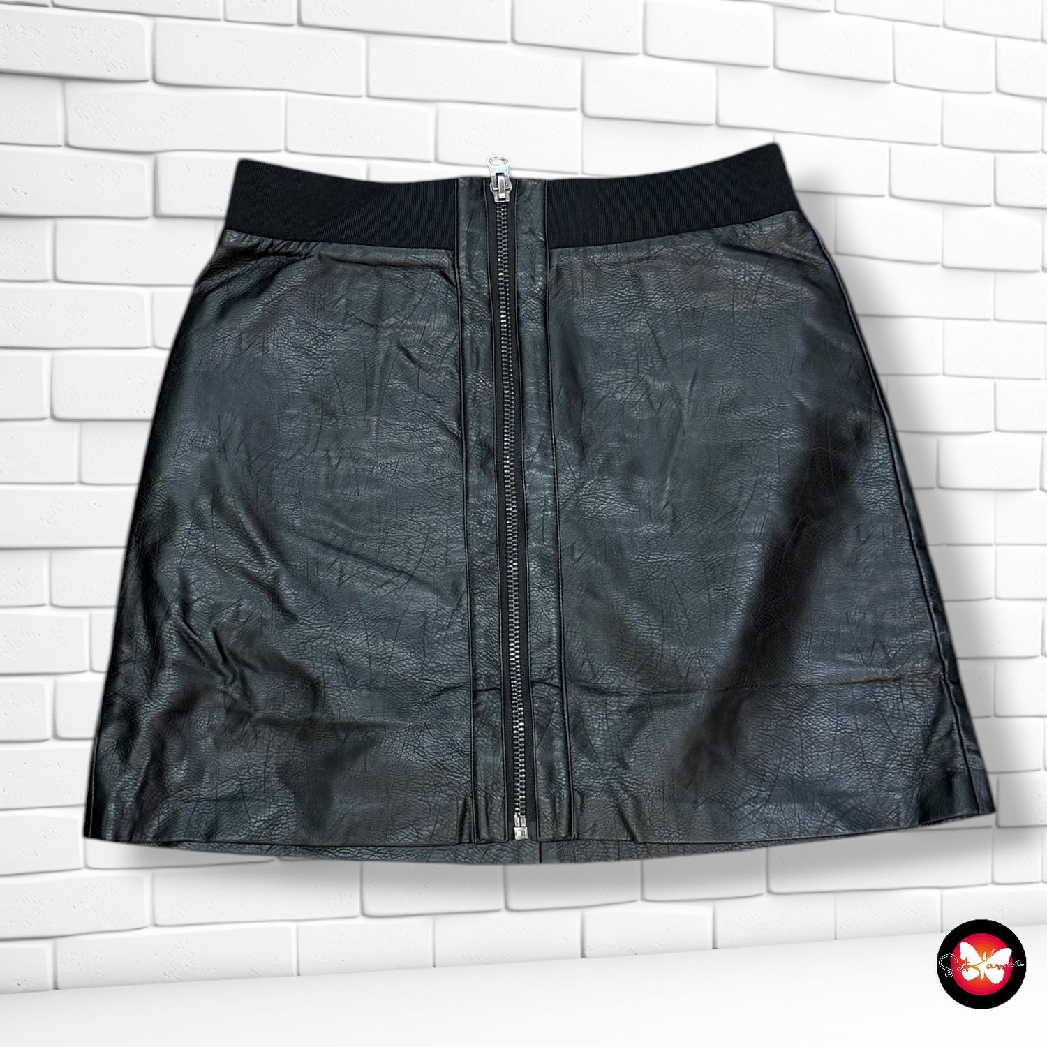 **HOY** Falda de piel sintética STRADIVARIUS Talla 40