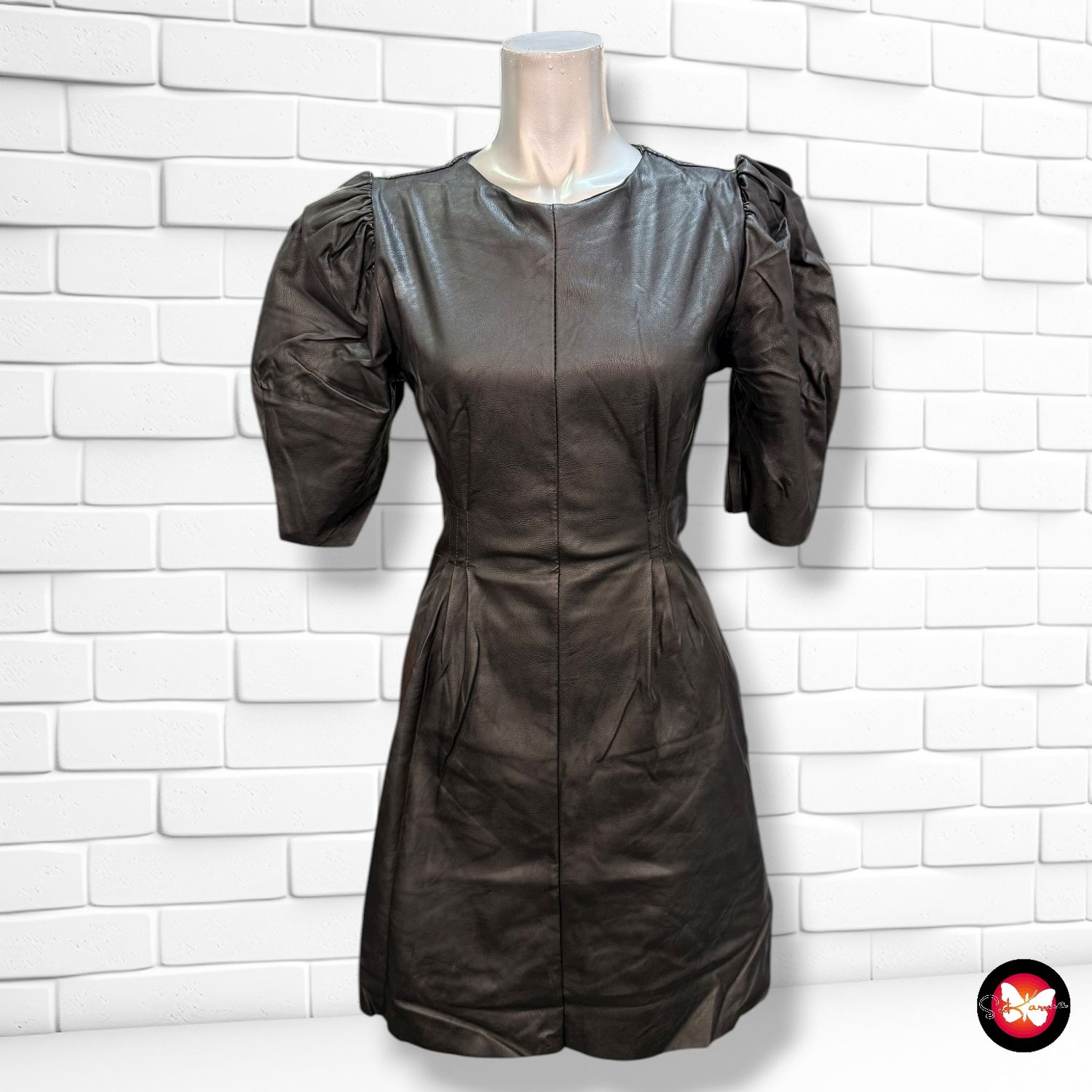 **HOY** Vestido de piel sintética con mangas abullonadas Talla S