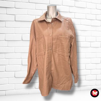 **HOY** Chaqueta sobre camisa de piel sintética PRIMARK Talla 40