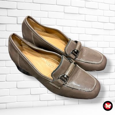 **HOY** Zapatos de charol T33