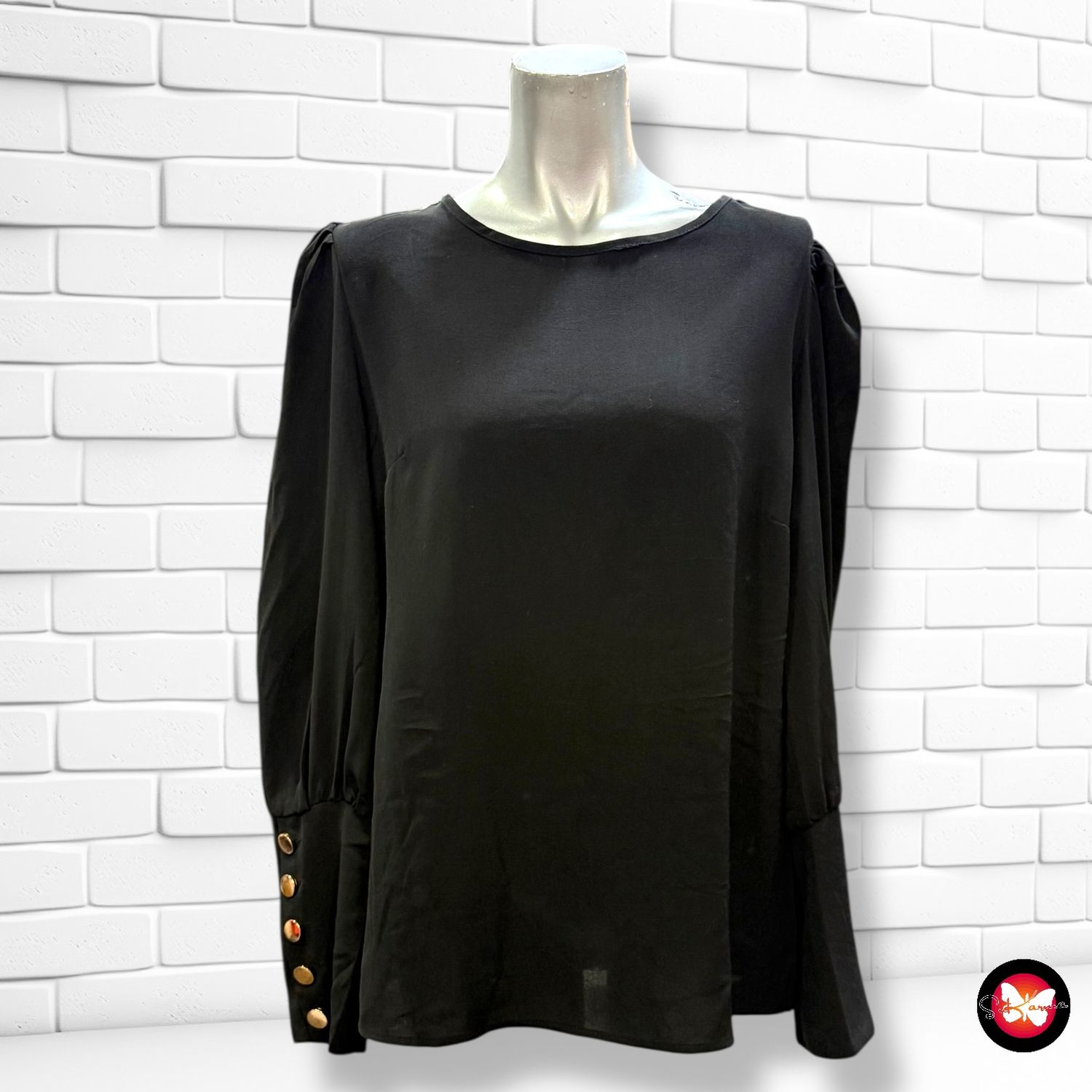 **HOY** Blusa de mangas abullonadas con botones en la espalda SHEIN Talla L