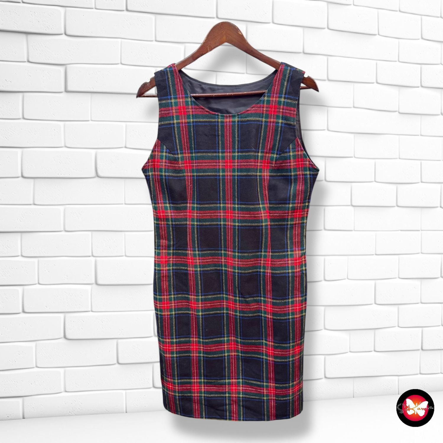 **HOY** Vestido tipo pichi de paño Talla M