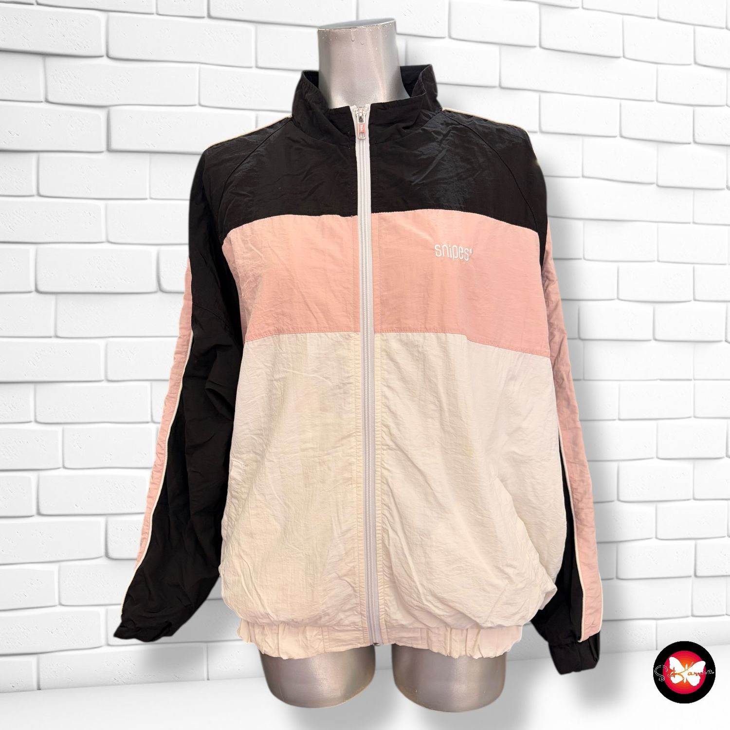 **HOY** Chaqueta cortavientos SNIPES Talla S (muy grande)