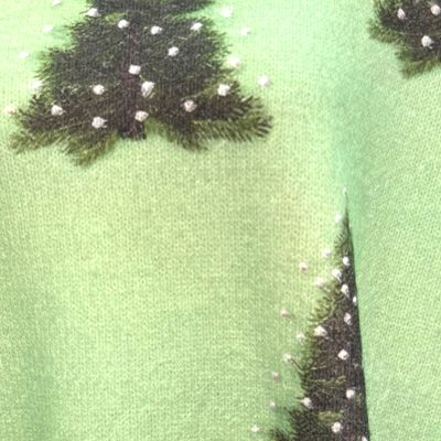 **HOY** Jersey Navideño “ARBOLITOS” Talla 4XL