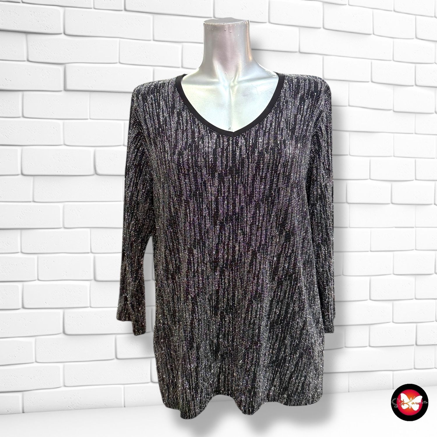 **HOY** Blusa de noche con brillo Talla M
